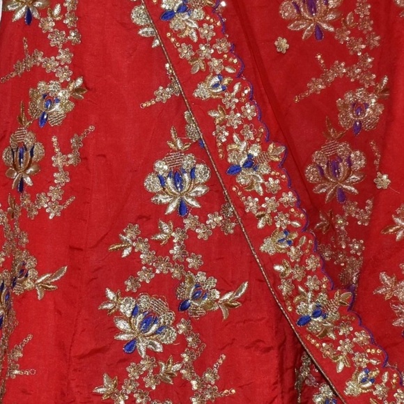 Gorgeous Red Lehenga Set! - Picture 3 of 4